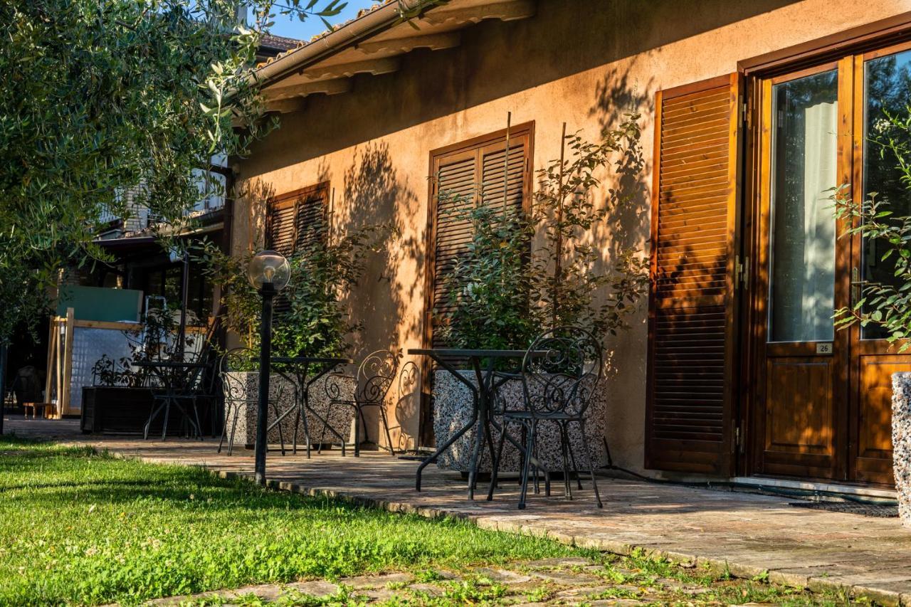 Hotel & Spa Villa Dei Mosaici Spello Εξωτερικό φωτογραφία